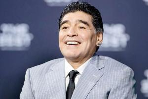 Wait, What? Diego Maradona keen to coach Argentina for free