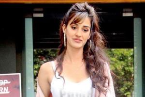 Bharat: Disha Patani sprains her knee while rehearsing for Salman Khan starrer