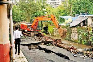 Mumbai rains: Days after cracks appear, Ghatkopar complex road caves in