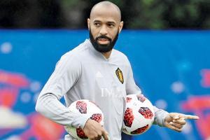 Thierry Henry's heart will be split, says France captain Hugo Lloris
