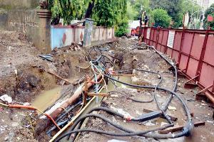 Metro work kills 900 MTNL phone lines across Mumbai Central, Mahalaxmi, Dadar