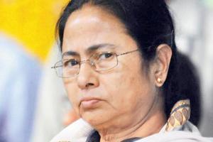 West Bengal CM Mamata Banerjee expresses concern over Karunanidhi's health