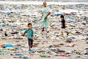 NGO urges schools to collect plastic waste