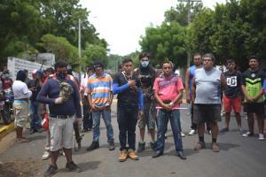 Shooting erupts as Nicaraguan forces move into symbolic city