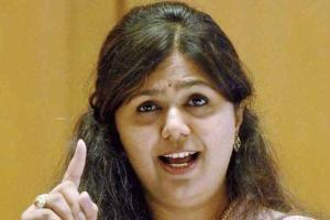 Shiv Sena says, Make Pankaja Munde as CM for an hour to clear Maratha quota file
