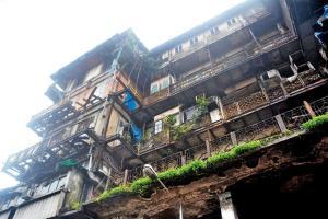Mumbai's heritage building in shambles