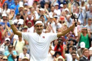 Roger Federer, Serena Williams in Wimbledon masterclass as Wozniacki crashes
