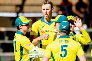 T20 Tri-Series: Pacer Stanlake shines in Oz's big win over Pakistan