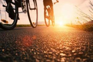 Tour de France resumes after farmers' protest