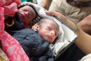 Mumbai: Railway policemen help woman passenger deliver twins in local train