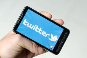 Twitter: Suspending fake accounts won't hurt user metrics
