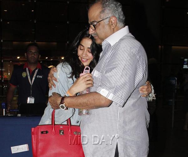 Janhvi Kapoor and Boney Kapoor