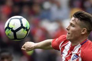Atletico Madrid's Kevin Gameiro rejoins training amid Valencia transfer rumors