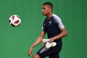 FIFA World Cup 2018: Mbappe  not given 'special status' in team, says Deschamps