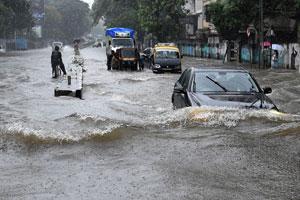 Mumbai rains live updates: Mumbaikars struggle after Tuesday downpour