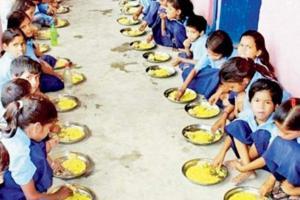 25 students fall ill after consuming mid-day meal at Delhi school, hospitalised