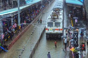 Navy helps evacuate stranded commuters from Nalasopara rly station