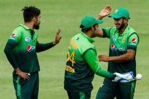 Pakistan beat Zimbabwe by nine wickets in second ODI