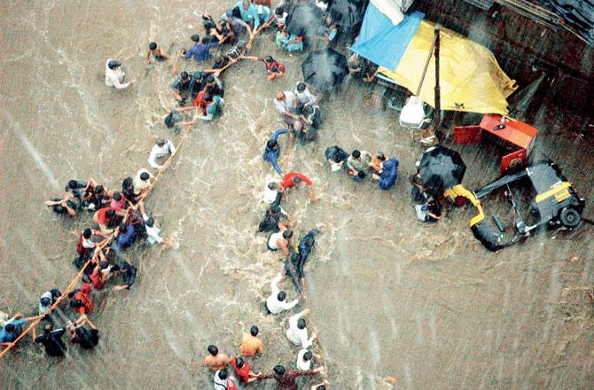 On July 26, 2005, the city received 944 mm of rainfall in 24 hours. Pic/Rane Ashish