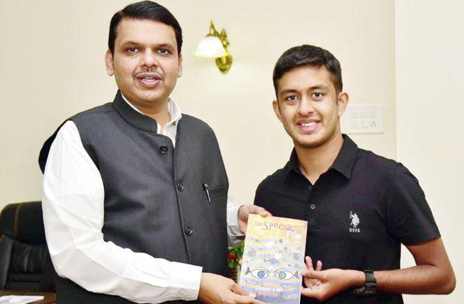 Devendra Fadnavis and Siddharth Roy