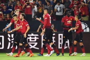 Alexis Sanchez on target as Manchester United edge Milan on penalties