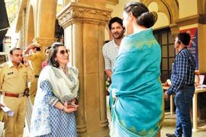Maanayata Dutt visits the sets Prasthaanam in Dahisar