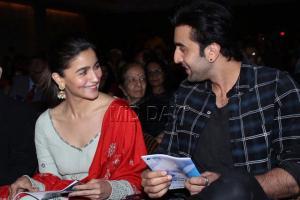 Did you know Ranbir Kapoor officially asked out Alia Bhatt on New Year's Eve?