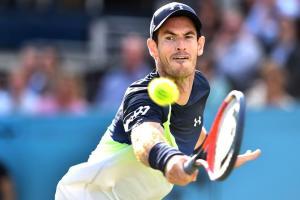 Andy Murray will wait to decide on Wimbledon bid