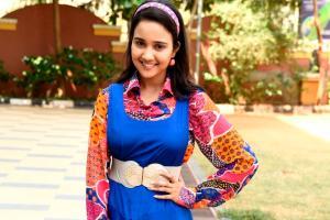 Ashi Singh's first visit to the parlour