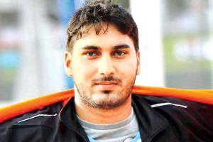 India's hammer thrower Ashish Jakhar strikes gold