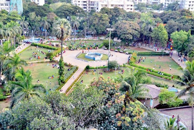 Dr CD Deshmukh Udyan in Mulund East is 25 years old and plagued by several problems. Pics/Datta Kumbhar