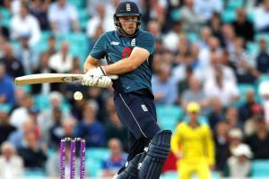 David Willey sees England to nervy win over Australia