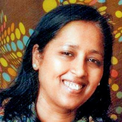 Dr Renu Modi