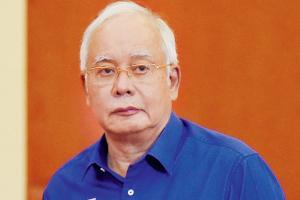 Ex-Malaysia PM 'had treasure worth $273 mn'