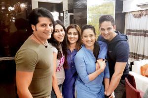 TV celebs galore at Shweta Tiwari's house party