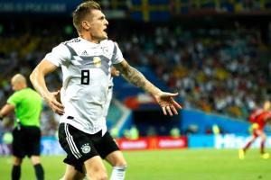 FIFA World Cup 2018: Toni Kroos strikes at death as Germany beat Sweden