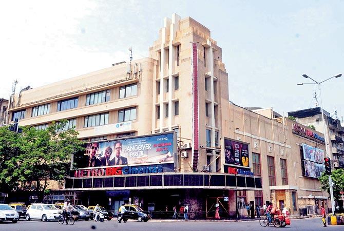Metro Cinema (now Metro Inox Cinemas), Mumbai