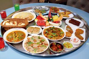 Mumbai Food: This Ramzan, think beyond Mohammed Ali Road