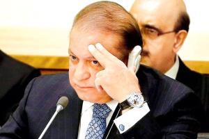 Nawaz Sharif's wife Kulsoom suffers cardiac arrest in United Kingdom