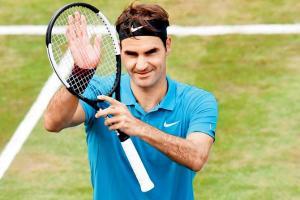 Federer opens Halle campaign with win