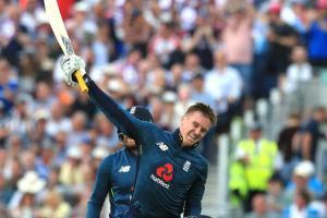 Jason Roy runs riot again as England go 4-0 up over Australia
