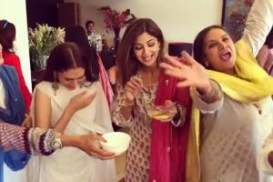 Shilpa Shetty, Dia Mirza, Anil Kapoor binge-eat at Shabana Azmi's Eid lunch
