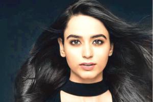 Soundarya Sharma organises Eid bash for street kids