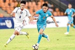India thrash Chinese Taipei 5-0 in opener