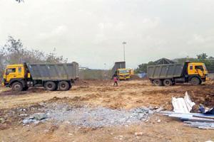 Mumbai: Metro III debris being dumped at eco-sensitive stretch in Anik