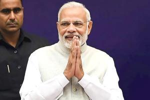 Four CMs urge Narendra Modi to resolve Delhi tussle