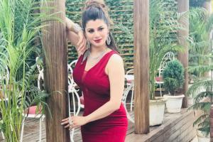 Kainaat Arora's Tattoo song from Teri Bhabhi Hai Pagle releases