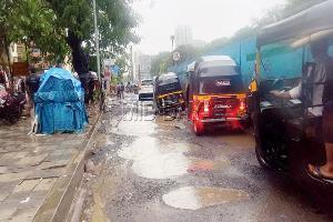 Mumbai Rains: MMRDA's claims fall flat as potholes stare in their face