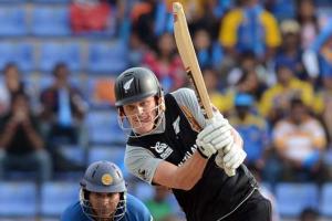 New Zealand cricketer Rob Nicol announces retirement