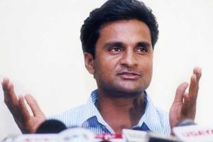 Javagal Srinath, Sundaram Ravi retained in ICC elite panel of match officials
